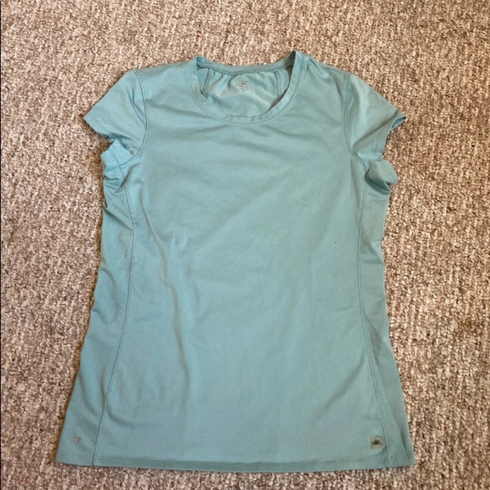 Alo t shirt